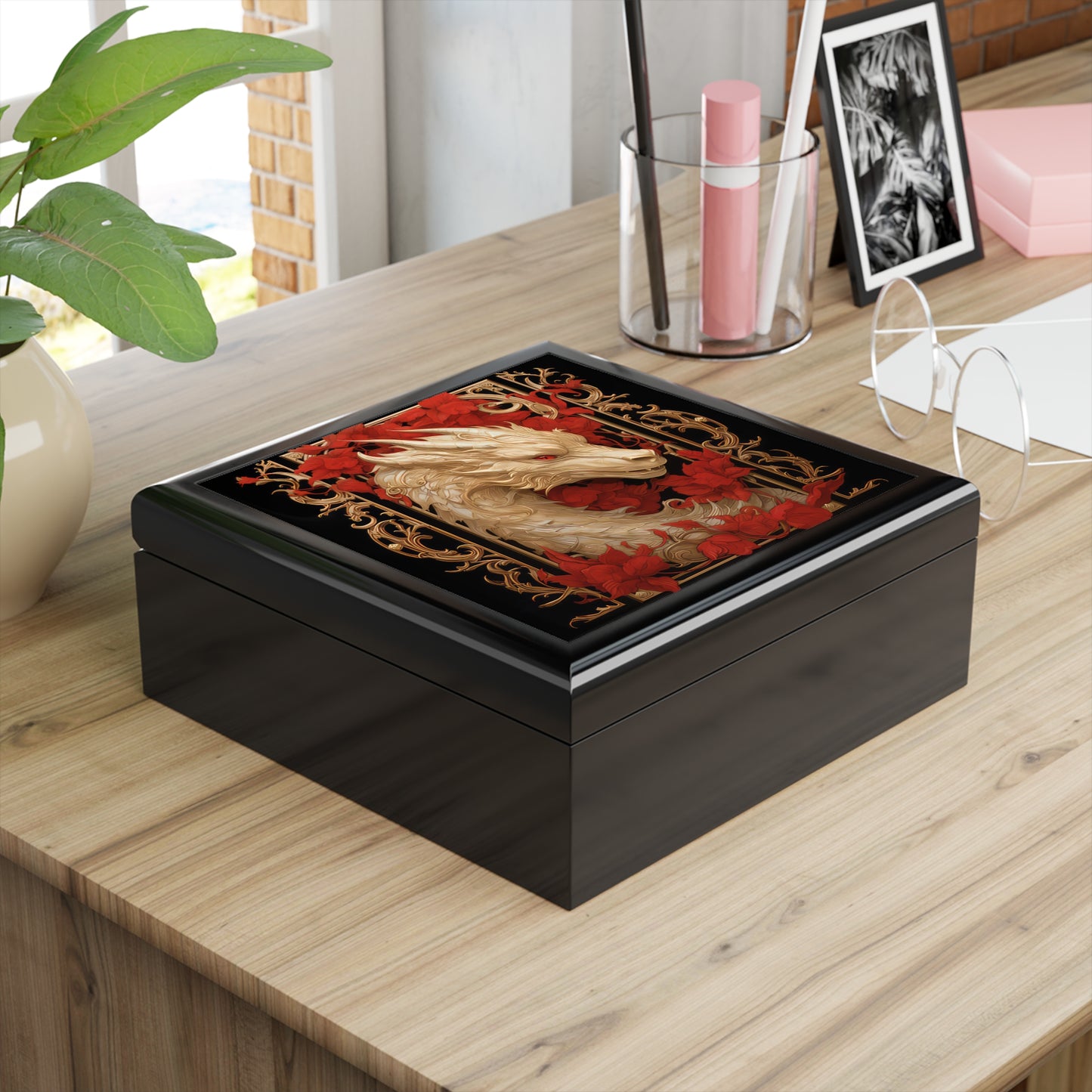 Elegant Dragon- Storage/Dice Box